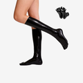 Latexsocken in Wadenlänge